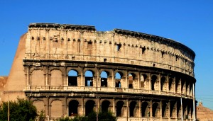 Das legendäre Kolosseum in Rom erleben mit staedtereisen-europa.ch